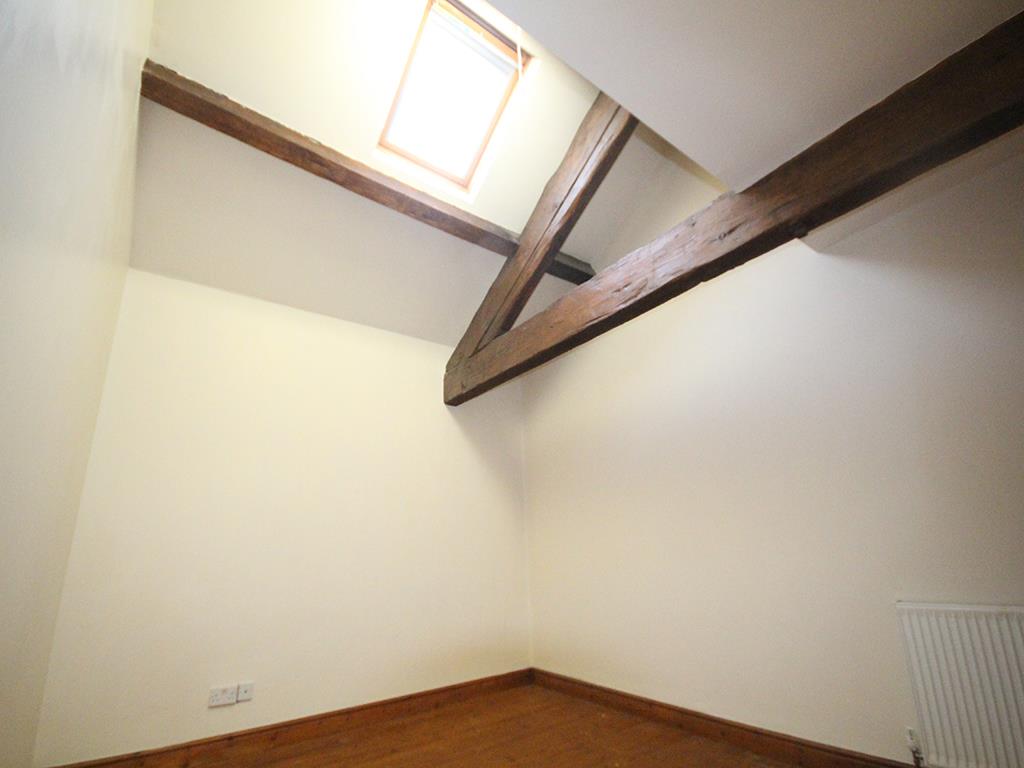 4 bedroom house To Let in Barnoldswick - IMG_0722.jpg